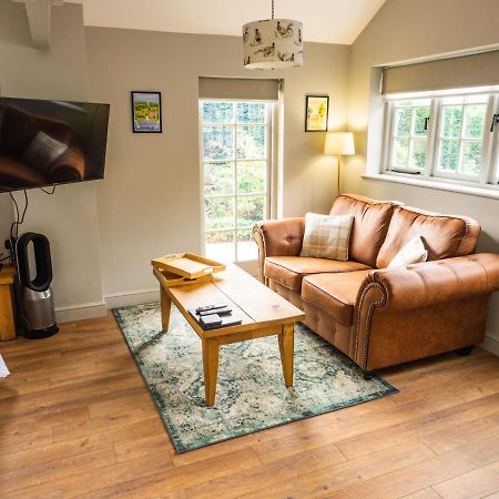 1 Bed Studio In Two Dales Near Matlock & Bakewell Zewnętrze zdjęcie